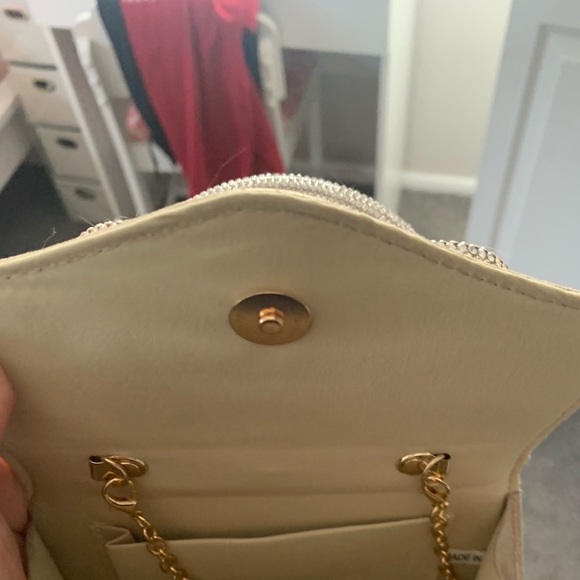 gold purse - Picture 2 of 2